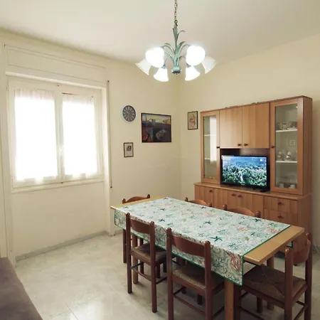 Feriehus Trilocale Carmela In Centro A - Apulia *