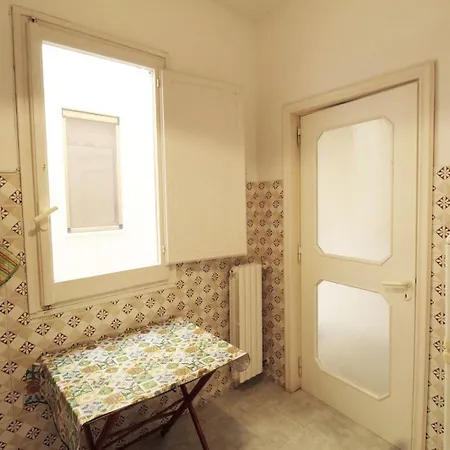 Trilocale Carmela In Centro A - Apulia *