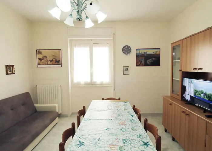 Trilocale Carmela In Centro A - Apulia Feriehus *